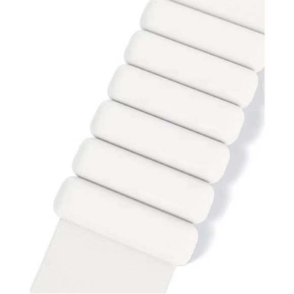 NEW BALA 2 Pound Bangles in Bone White Wrist Weights Pilates Yoga Viral - Picture 4 of 13